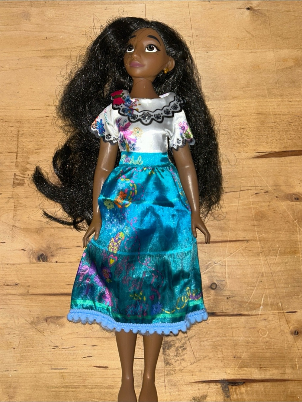 Jakks Pacific Disney Encanto Movie Isabella Madrigal 12" Fashion Doll with Dress